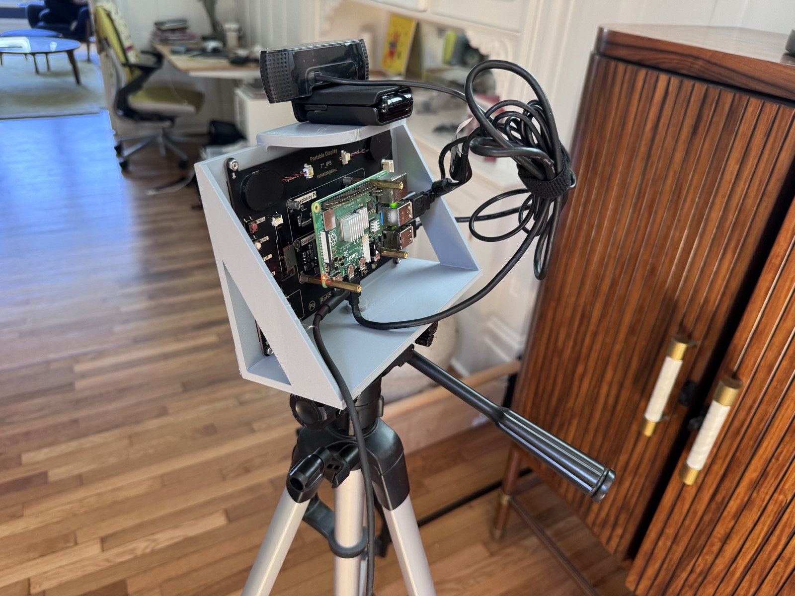 Photobooth mounted on a tripod